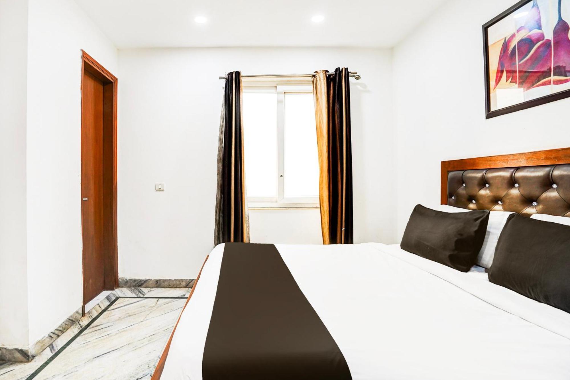 Super Collection O Sector 110 Noida Hotel Exterior foto